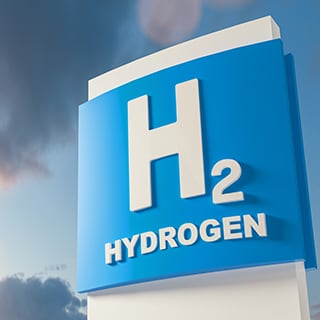 Знак "Водород (H2)" за пределами производственного объекта