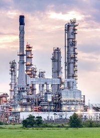 oil and gas refinery